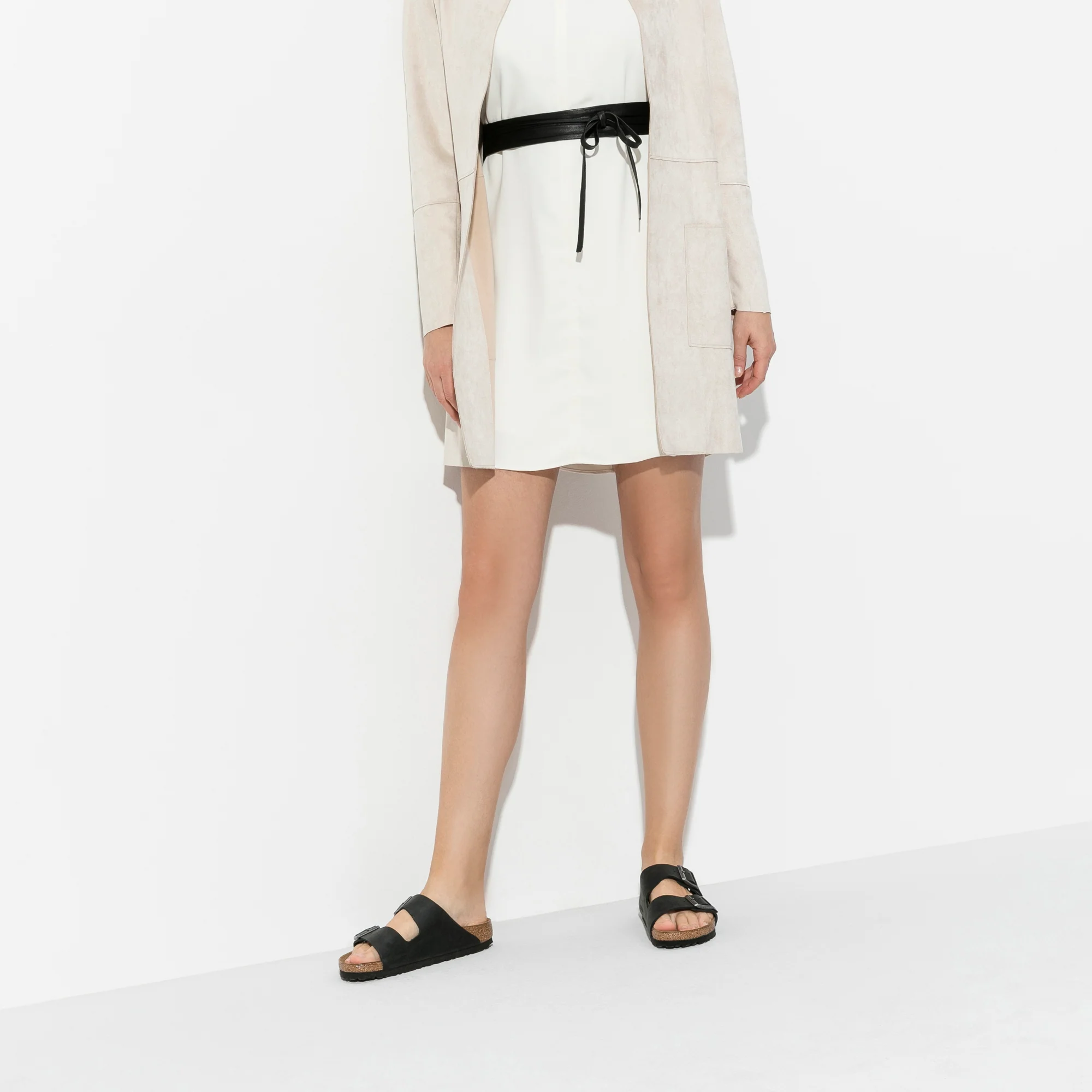 Arizona Oiled Leather in Black (Classic Footbed - Suede Lined) - Image 6