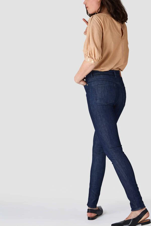 Christina High in Myla Rinse Coolmax Jeans - Image 4