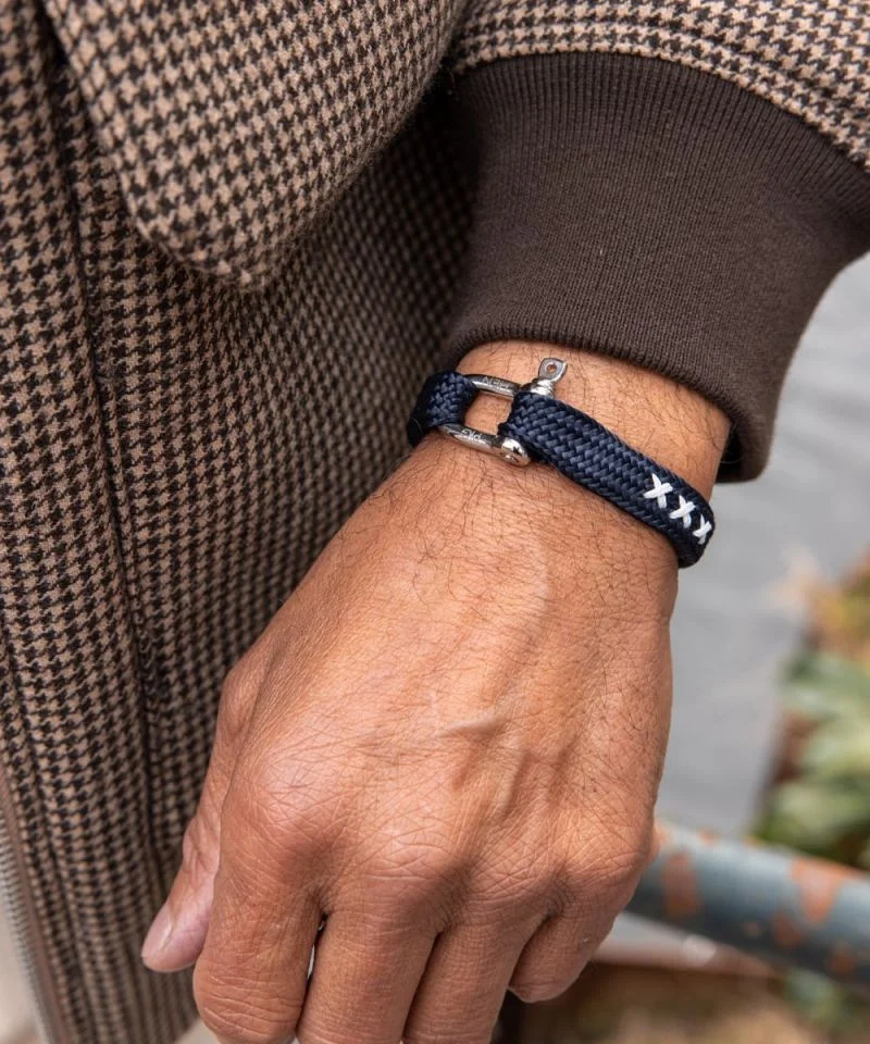 Sharp Simon (Navy | Silver) - Image 3