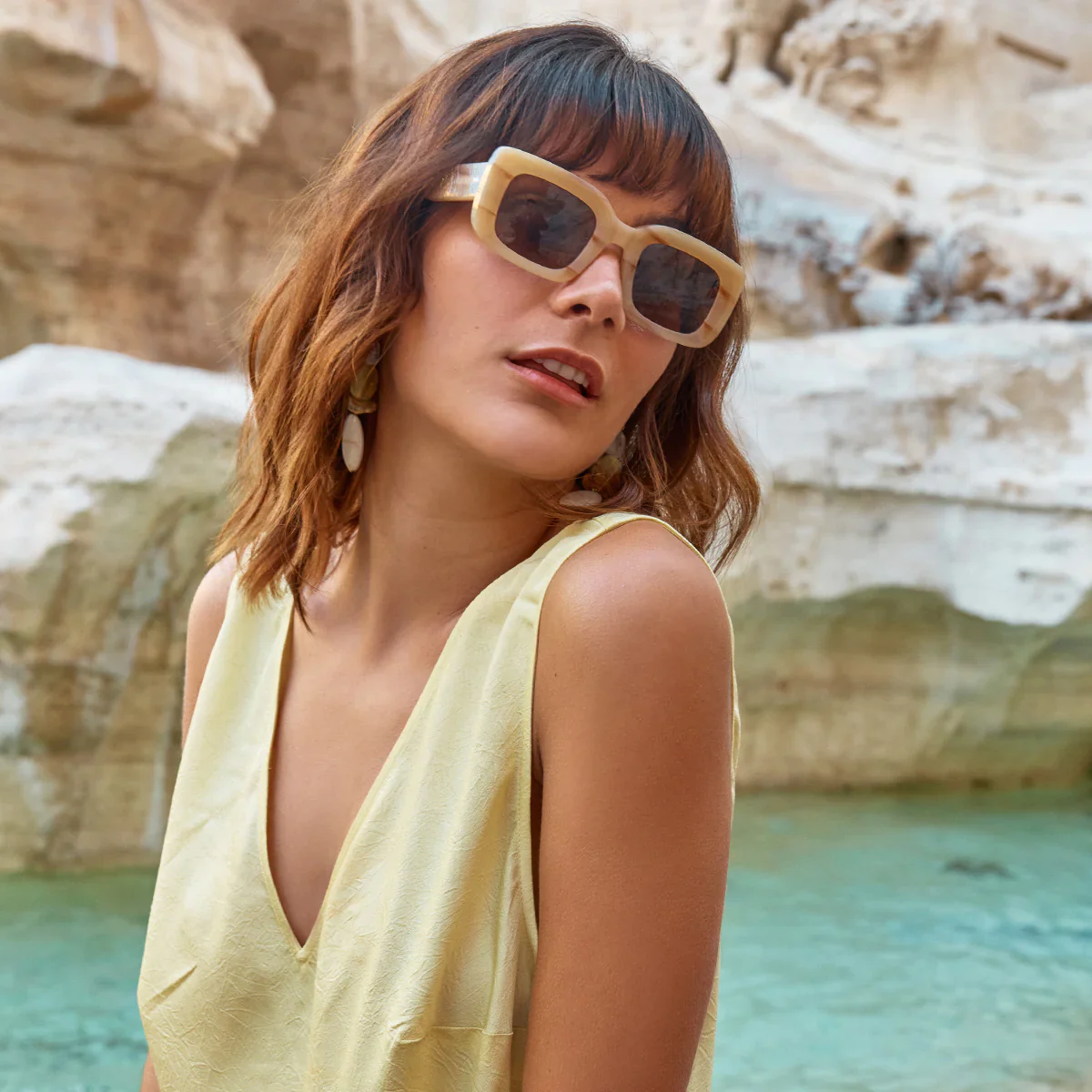 Unyielding Sunglasses in Blonde - Image 9